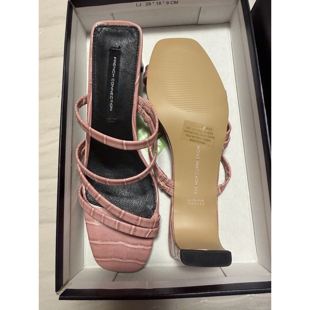 Women's New In Box French Connection Pink Sandals Size 7 - Picture 2 of 3